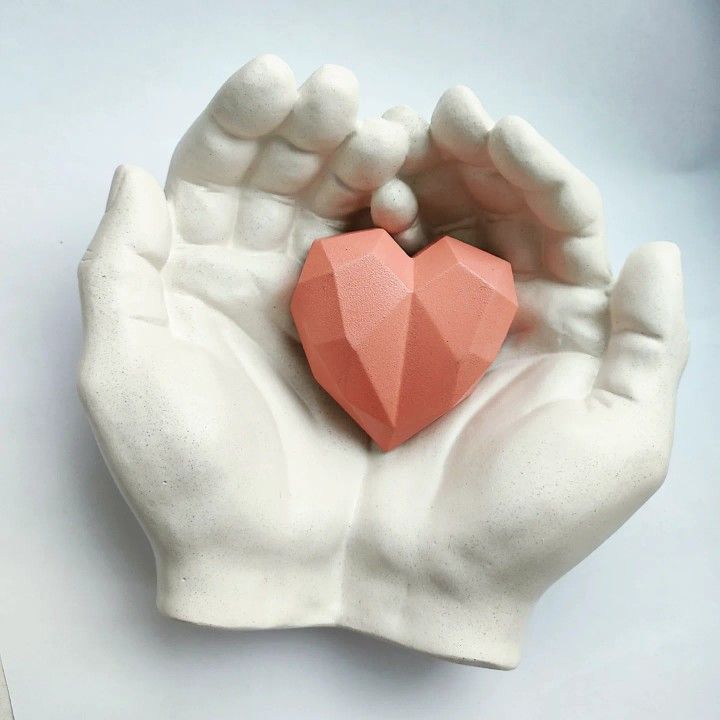 The Offering Hands